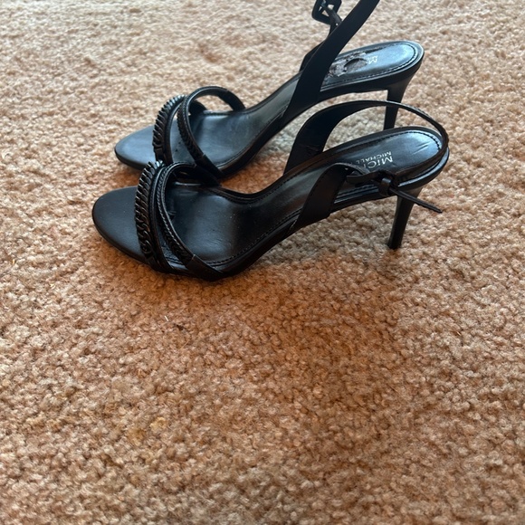 Michael Kors Black Heels with Chain Accent - Picture 5 of 9